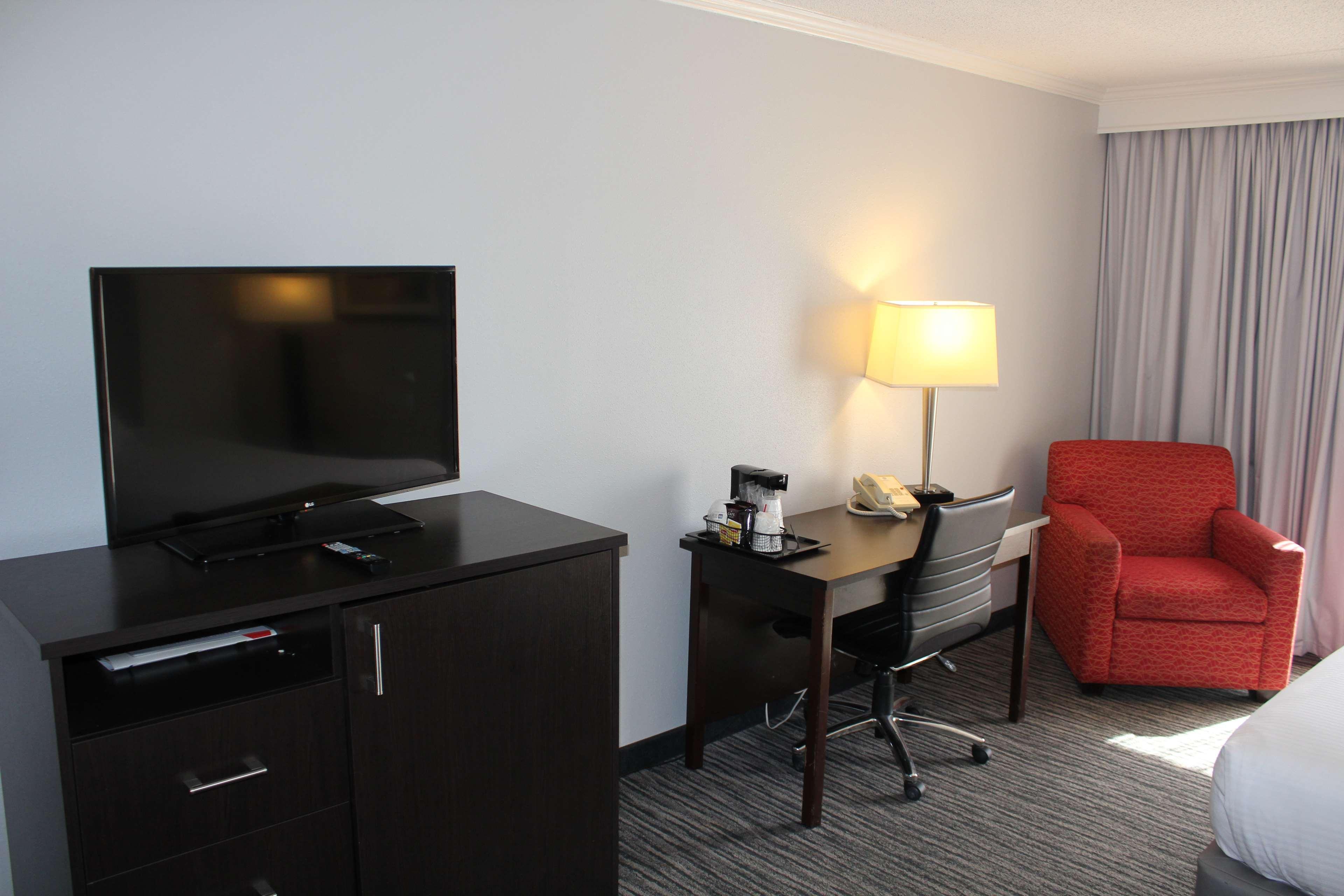 Windsor Springs Best Western St Louis Kirkwood Route 66 מראה חיצוני תמונה